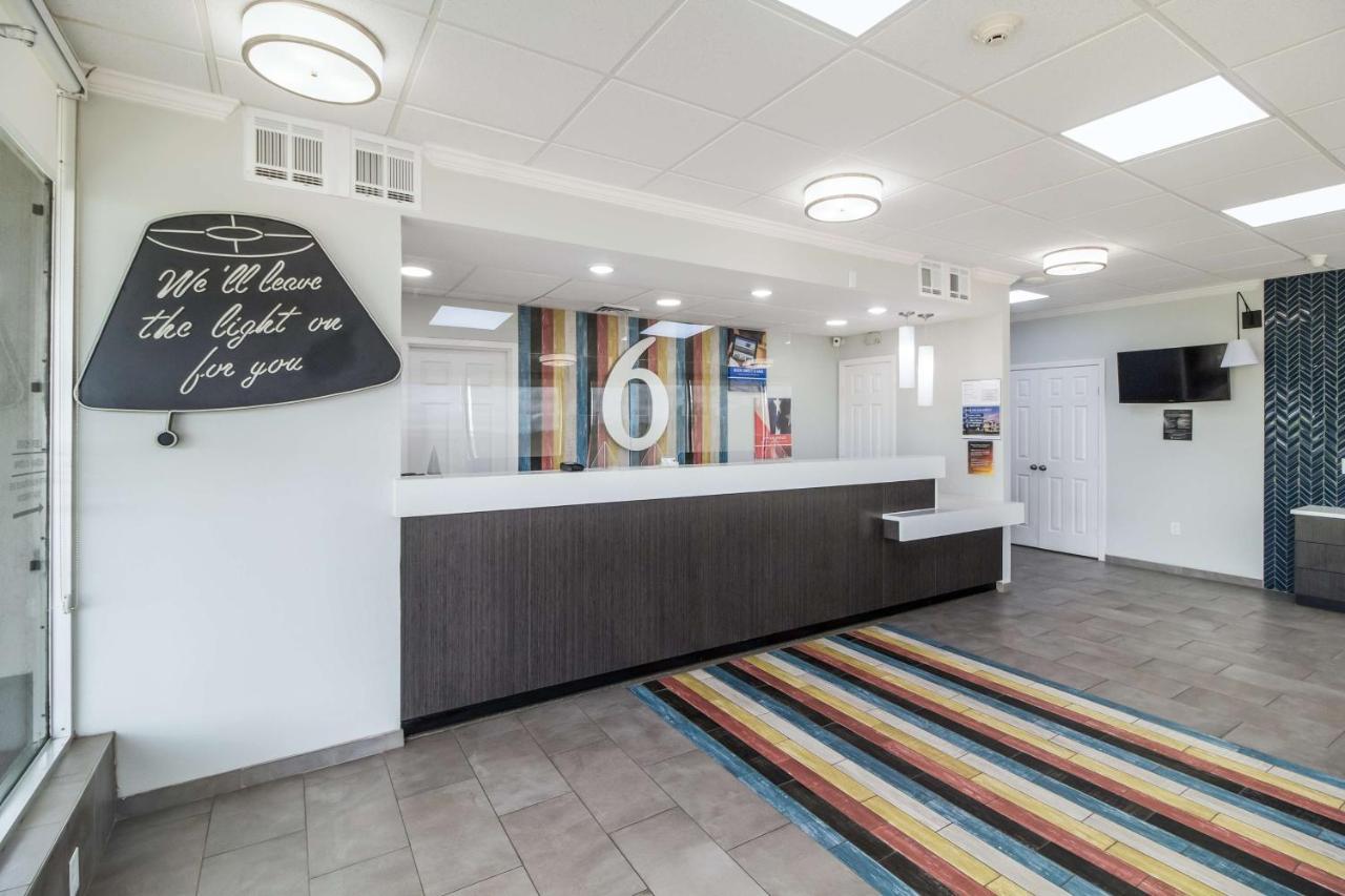 Motel 6 Groves, Tx Εξωτερικό φωτογραφία