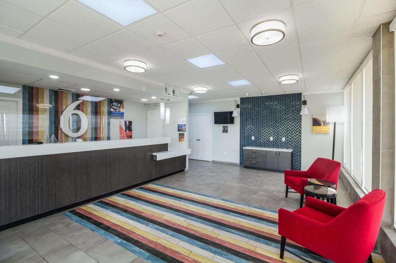 Motel 6 Groves, Tx Εξωτερικό φωτογραφία